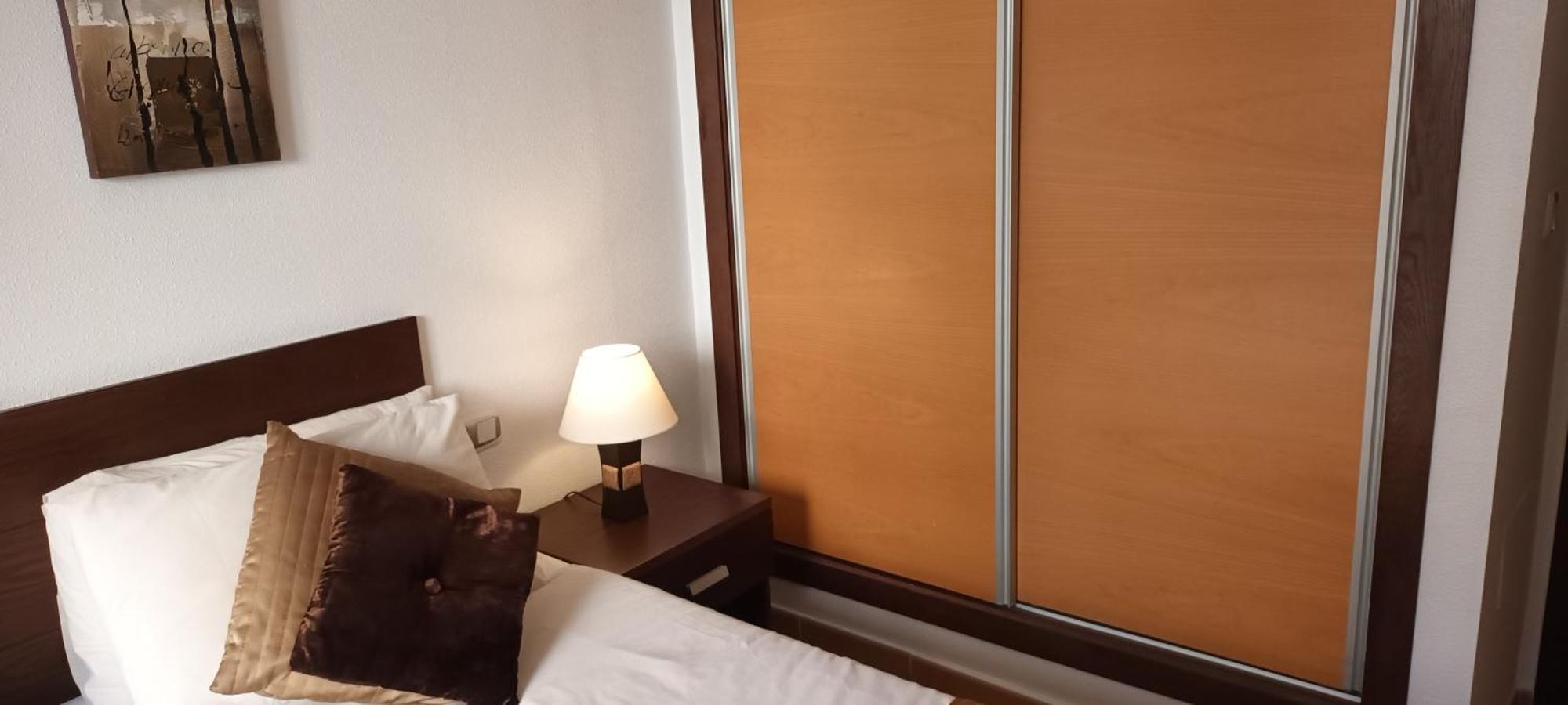 Apartamento Tranquilo Cerca De Buena Piscina Y Con Buen Aire Acondicionado Aguilas Luaran gambar
